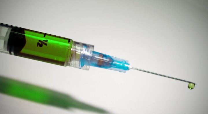 Врач озвучил 2 веские  причины для медотвода от вакцинации против коронавируса