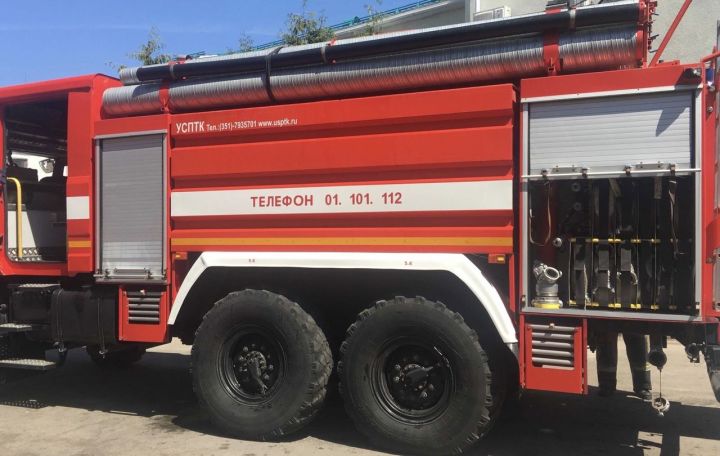 На пожаре в Нижнекамске спасли троих человек