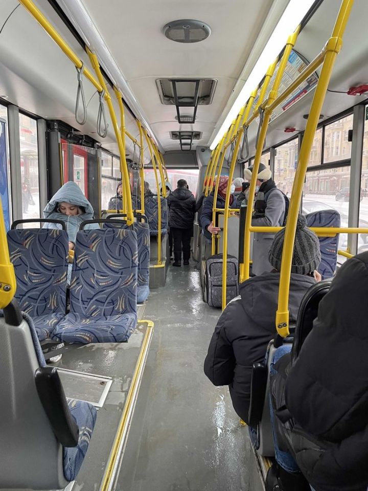 За новогодние праздники в   Казани 50 пассажиров электротранспорта пытались проехать без QR-кодов