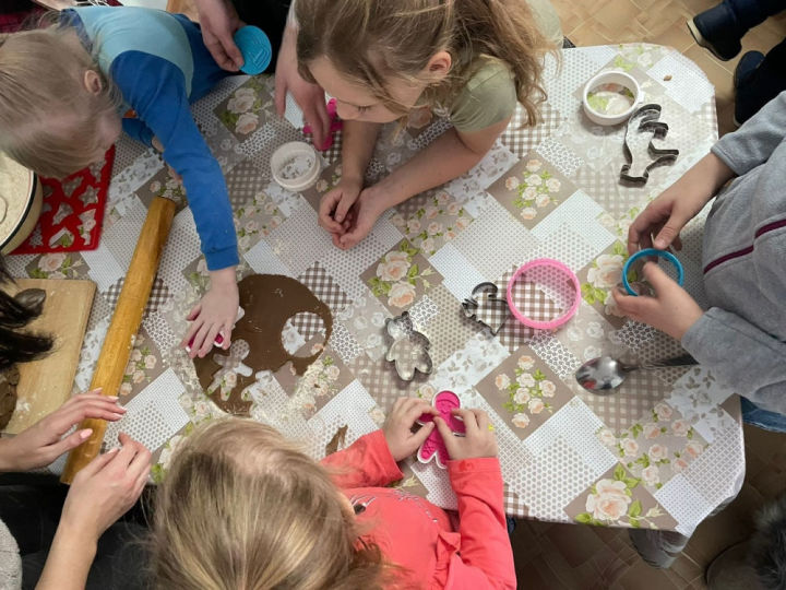 Для чистопольских детей провели мастер-класс по изготовлению имбирных пряников