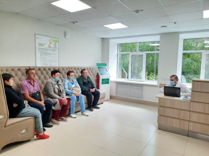 В чистопольской горбольнице №2 провели лекцию для пациентов