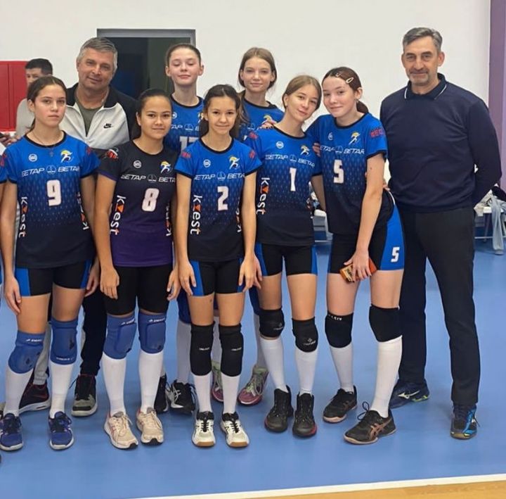 Чистопольские волейболистки приняли участие в открытом Первенстве КМР