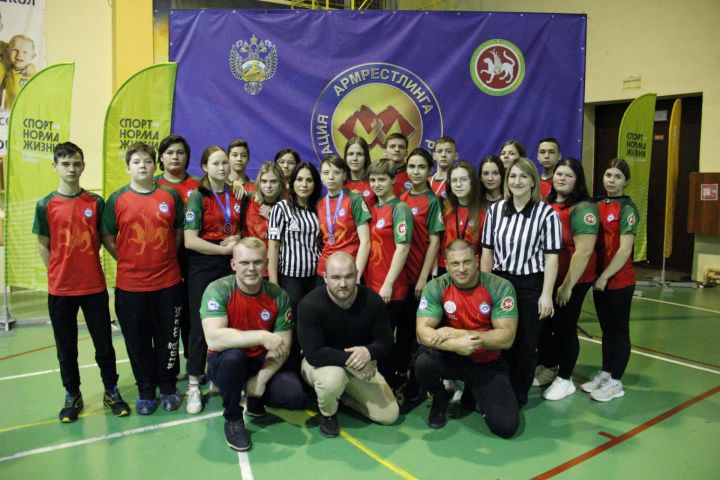 Воспитанники СШ «Лидер» успешно выступили на Первенстве и Чемпионате ПФО