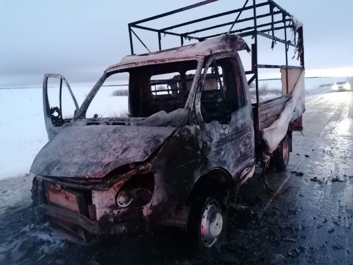 В Чистополе сгорел грузовой автомобиль