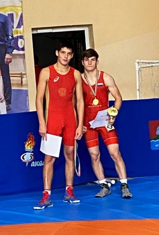 Чистопольские борцы пополнили копилку своих медалей на чемпионате РТ в Бугульме