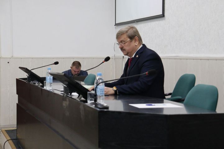 Чистопольские депутаты проголосовали за внесение изменений в городской бюджет