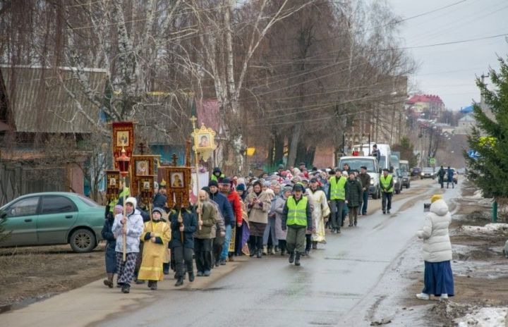 Чистай районы Татар Ялтаны авылында чишмәне төзекләндерделәр