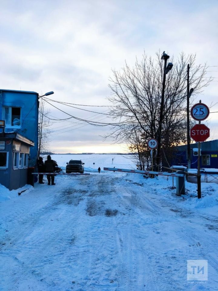 В Татарстане закрывается паромная переправа