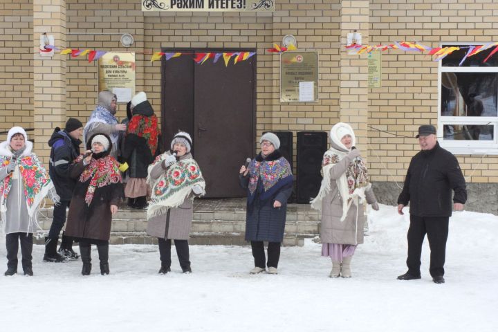 В поселке Юлдуз Чистопольского района состоялись праздничные гуляния «Масленица озорная, разудалая»