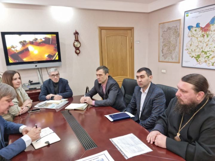 В Чистополе обсудили вопрос капитального ремонта Никольского собора