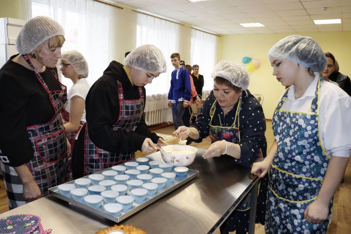 «Сладко и точка»: в Чистополе заработала учебно-практическая пекарня (фоторепортаж)