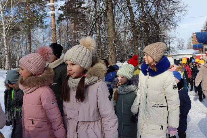 В день рождения отрядов ЮИД в Чистополе устроили праздник на свежем воздухе (фоторепортаж)