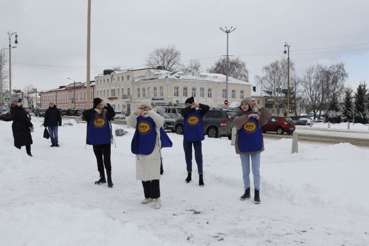 В день рождения отрядов ЮИД в Чистополе устроили праздник на свежем воздухе (фоторепортаж)