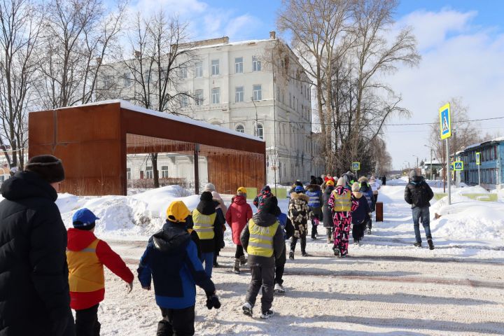 В день рождения отрядов ЮИД в Чистополе устроили праздник на свежем воздухе (фоторепортаж)