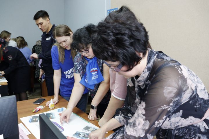 В чистопольской Госавтоинспекции прошел творческий конкурс по безопасности дорожного движения