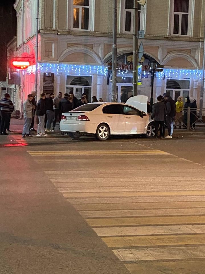 В Чистополе в центре города произошло серьезное ДТП