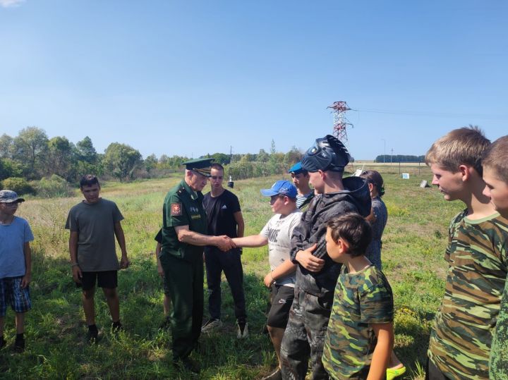 В палаточном лагере Чистополя побывал начальник регионального штаба патриотического движения «Юнармия»