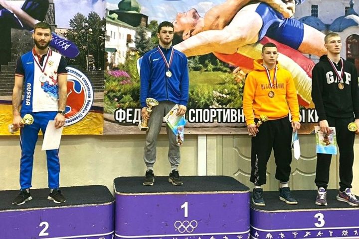 Чистополец удостоен звания Мастер спорта России по греко-римской борьбе