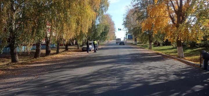 В Чистополе автомобиль сбил пешехода