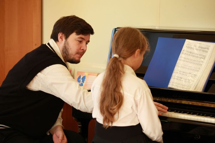 В Чистополе студенты и преподаватели Казанской консерватории провели мастер-классы и концерт