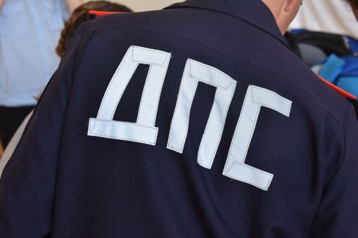 Водитель грузовика насмерть сбил 49-летнего мужчину на трассе в Татарстане