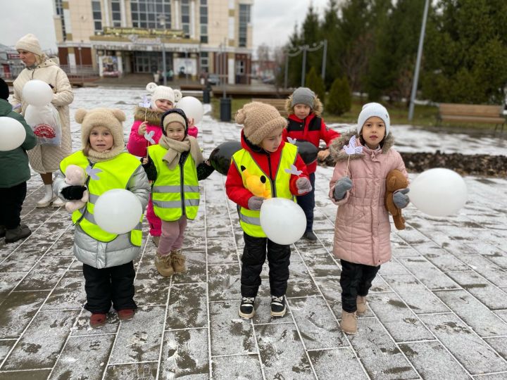 В Чистополе почтили память жертв ДТП