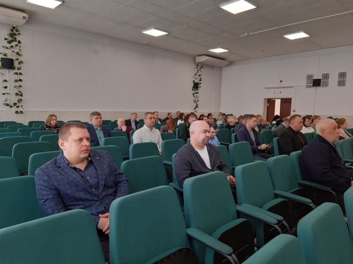 Дмитрий Иванов: «Наша задача — максимально помочь землякам в зоне СВО»