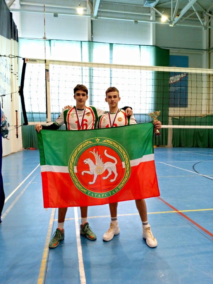 Чистопольские волейболисты завоевали «золото» на Первенстве ПФО