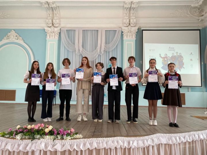 В чистопольской школе состоялся муниципальный этап Всероссийского конкурса юных чтецов «Живая классика»