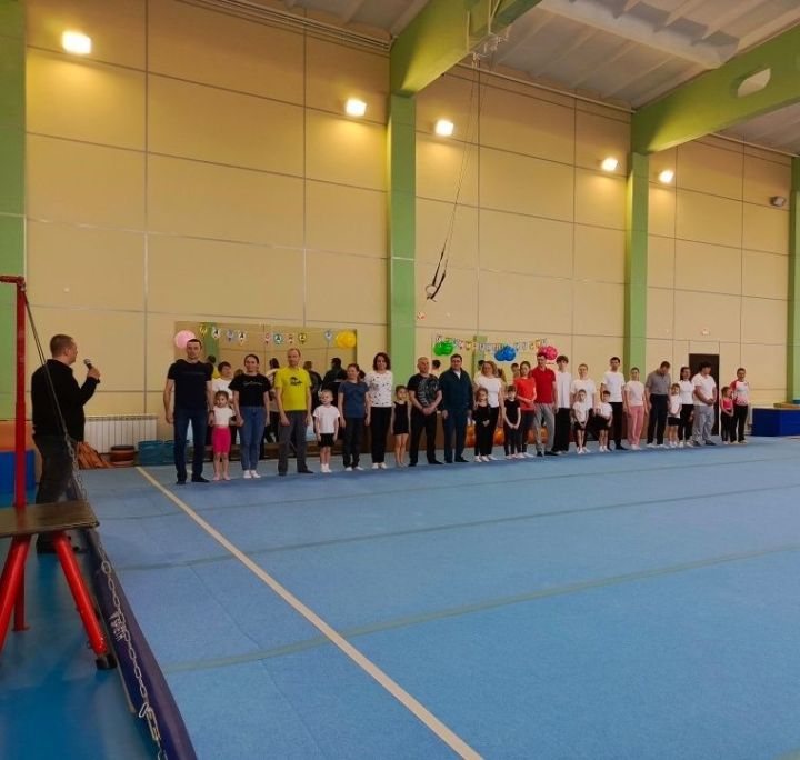 Девять чистопольских семей приняли участие в спортивном соревновании