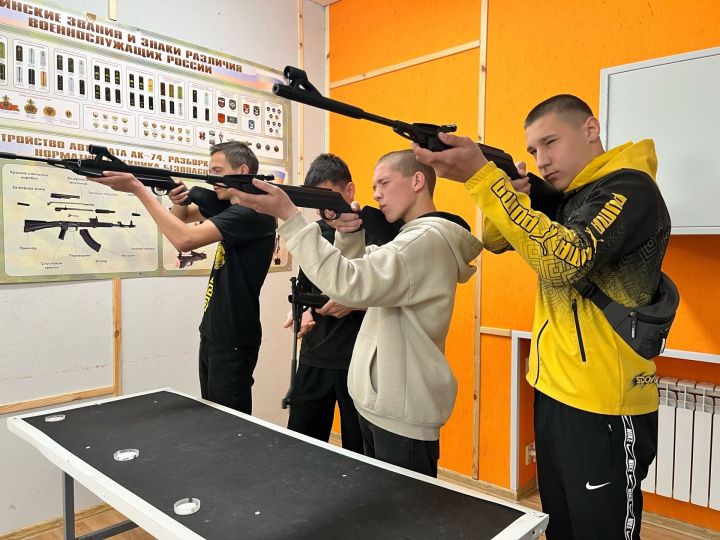 В Чистополе прошли соревнования по стрельбе, посвященные памяти всех погибших участников СВО