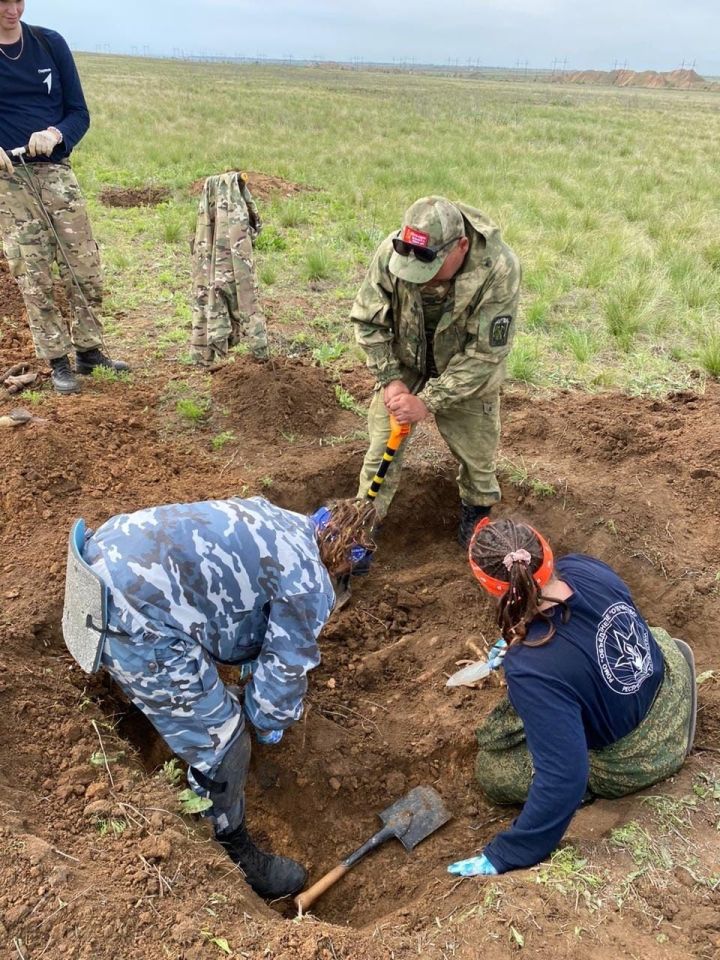 Чистопольский военно-патриотический поисковый отряд во время раскопок обнаружил останки 31 солдата