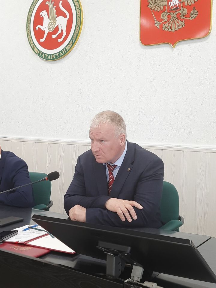 Дмитрий Иванов: «Раис РТ дал хорошую оценку работе аграрного сектора, удовлетворен экономическими показателями района»