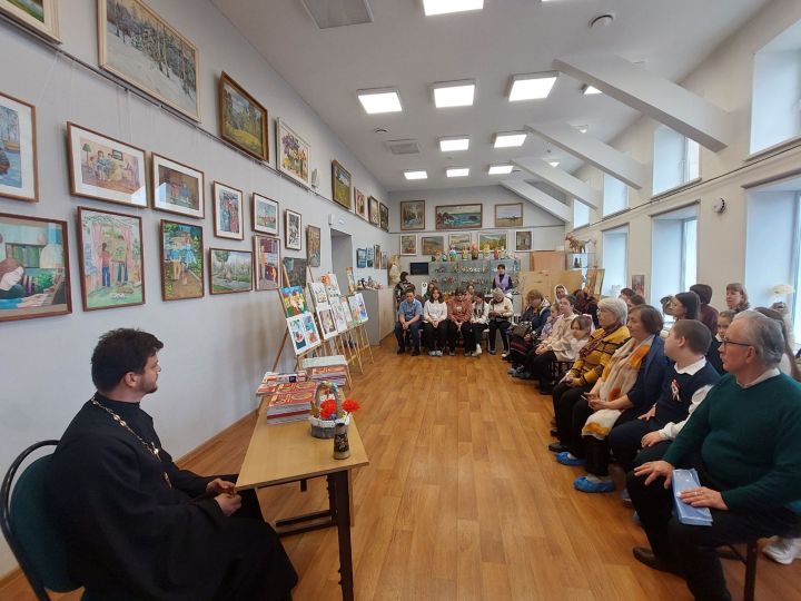 В чистопольской художественной школе прошло награждение победителей епархиального творческого конкурса