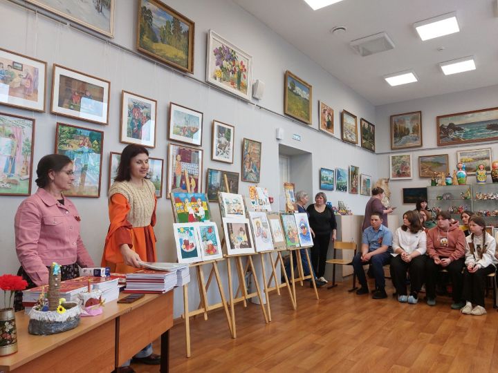 В чистопольской художественной школе прошло награждение победителей епархиального творческого конкурса