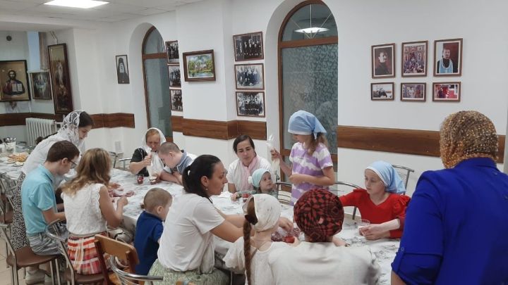 В чистопольской воскресной школе состоялся кулинарный мастер-класс