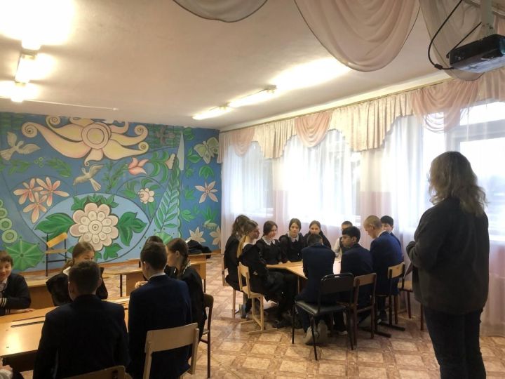 Интеллектуальная игра «Дружба народов» объединила чистопольскую молодежь