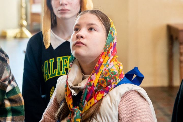 Воспитанники Чистопольского детского дома посетили Свято-Никольский собор в престольный праздник