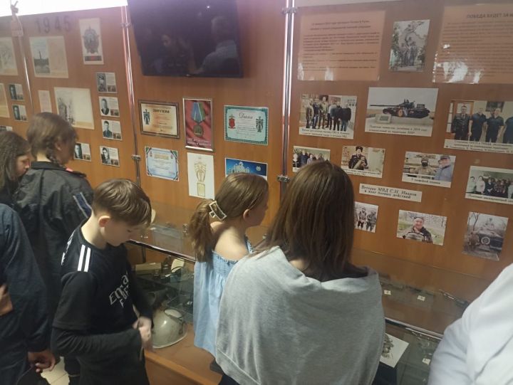 Юные гости из Татарстана посетили музей МВД в Чистополе