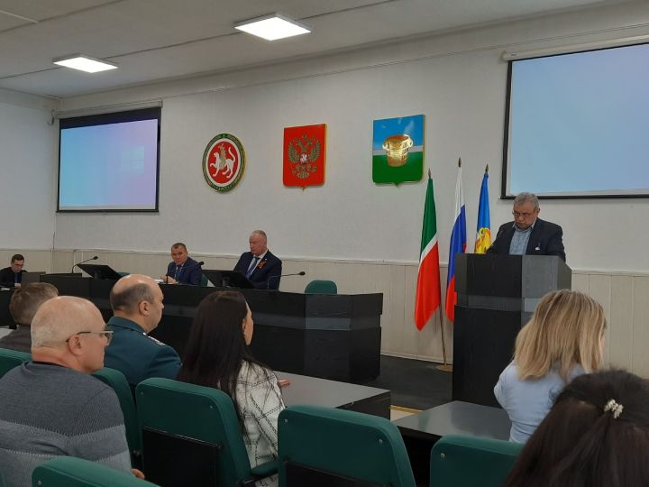 Дмитрий Иванов подвел итоги недели: посевная кампания, безопасность и открытие туристического сезона