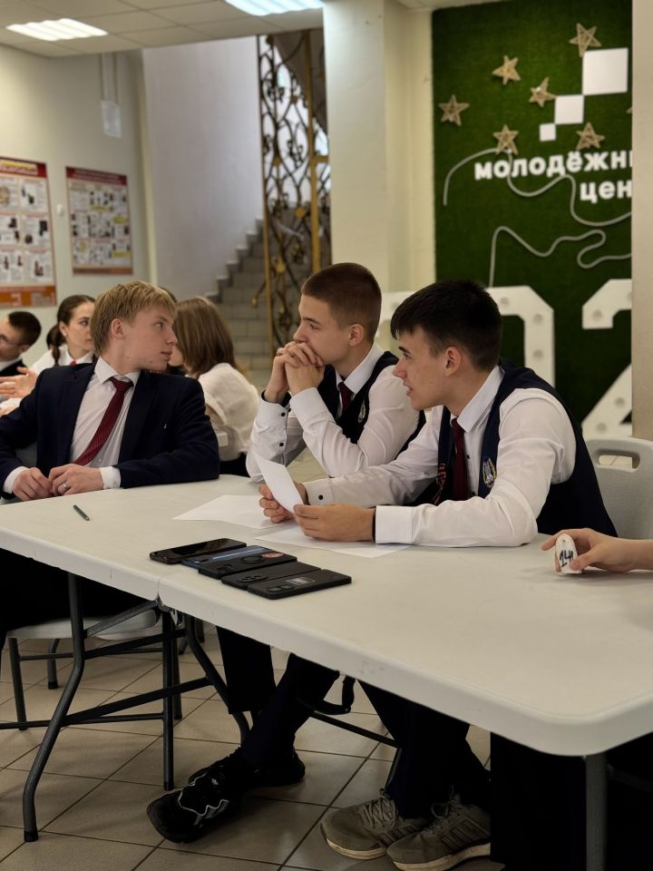 Интеллектуальная игра «Минувших лет живая Память» прошла для чистопольских школьников