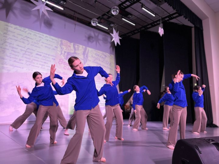 «Песни Победы» объединили чистопольскую молодёжь на конкурсе в преддверии 9 Мая