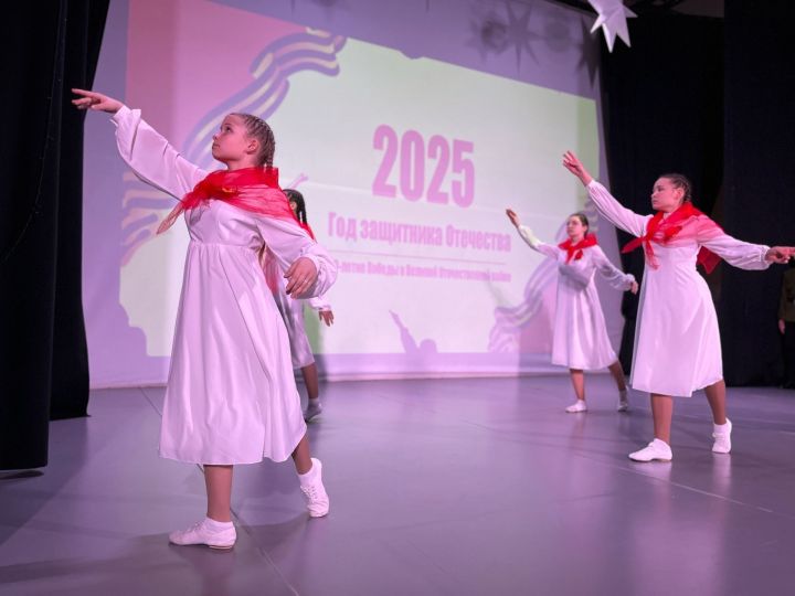 «Песни Победы» объединили чистопольскую молодёжь на конкурсе в преддверии 9 Мая