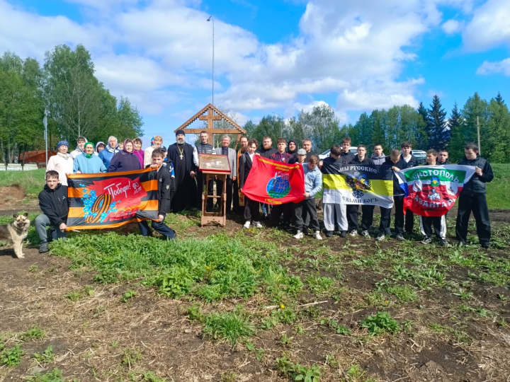 Иеромонах Силуан (Касимов) провёл молебен у строящегося храма в Чистопольском районе