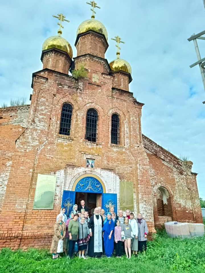 В старинном храме Чистопольского района возобновились богослужения