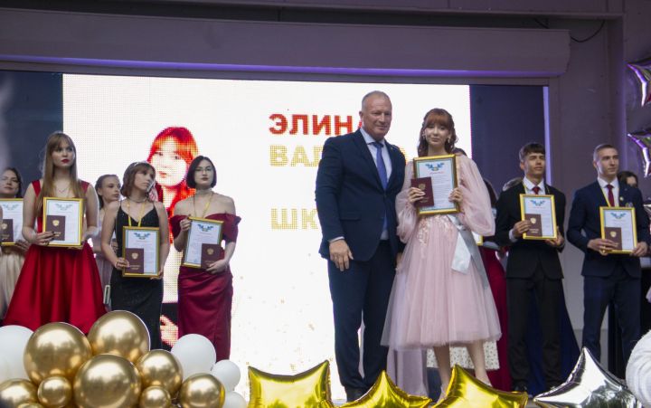 В Чистополе прошел выпускной вечер для выпускников 2025 года