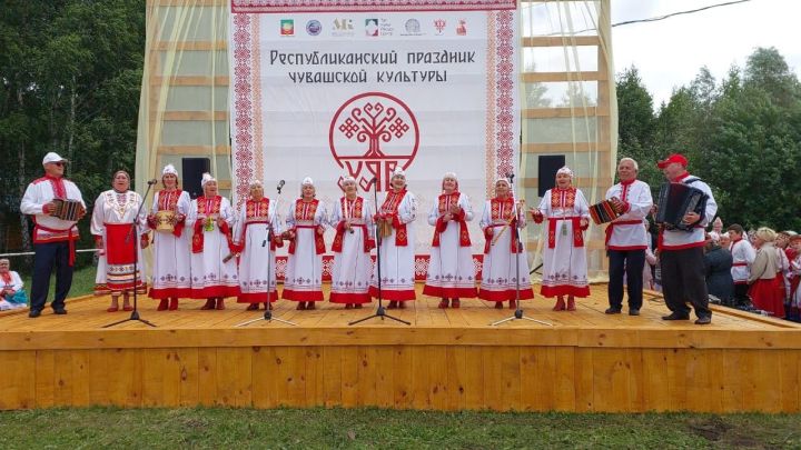 Чистопольский ансамбль «Шапчак» принял участие на фестивале «Уяв»