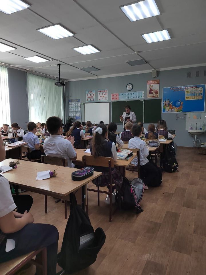 Для чистопольских школьников прошел урок «Добра и уважения»