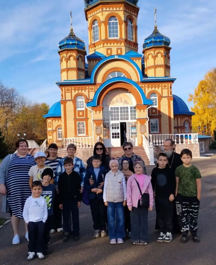 В Чистополе прошла встреча для детей с ОВЗ и их родителей в храме «Умиление»