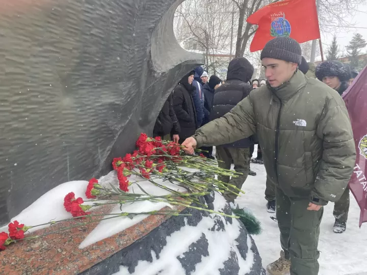В Чистополе почтили память воинов-интернационалистов